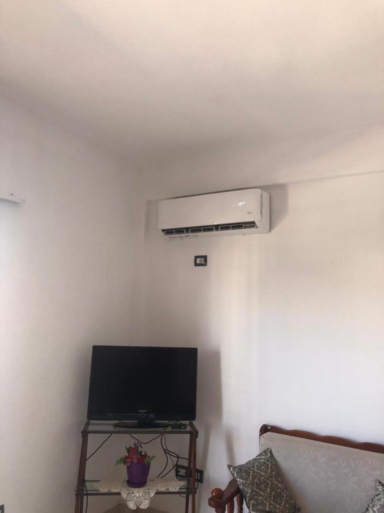 Casa Intera La Paghi Come Una Camera The Home With The Price Of A Room Durrës 外观 照片