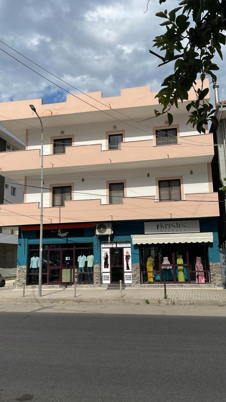 Casa Intera La Paghi Come Una Camera The Home With The Price Of A Room Durrës 外观 照片